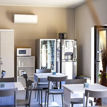 בית הארחה Riviera Hub Cisano sul Neva