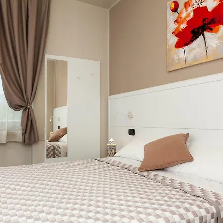 Riviera Hub Pensionat Cisano sul Neva