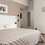 Riviera Hub Πανσιόν Cisano sul Neva